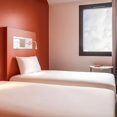 Ibis Budget Le Bourget غونيس