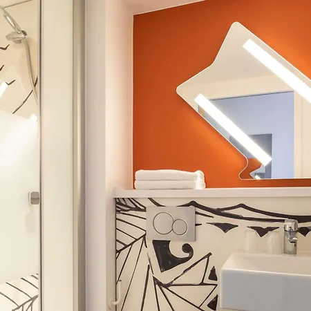 Ibis Budget Le Bourget غونيس