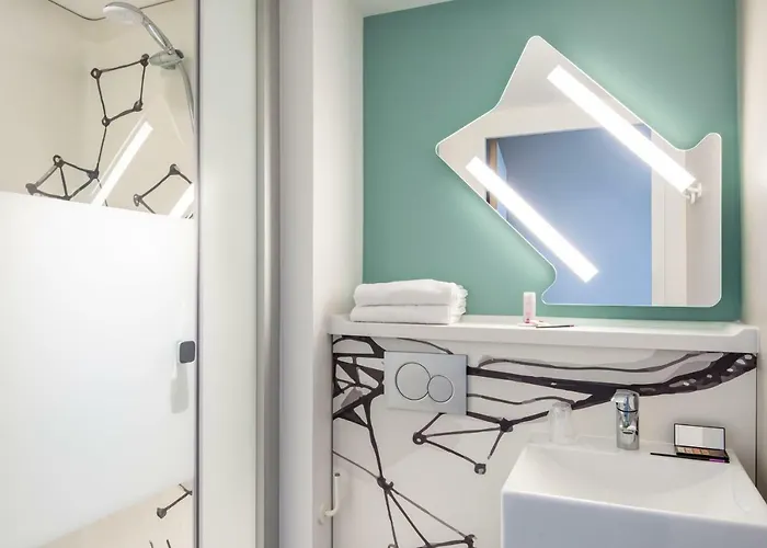 Ibis Budget Le Bourget Hotel 2*